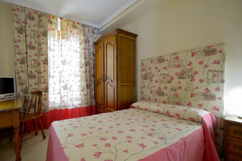 Hostal Goyo Garray Oda fotoğraf